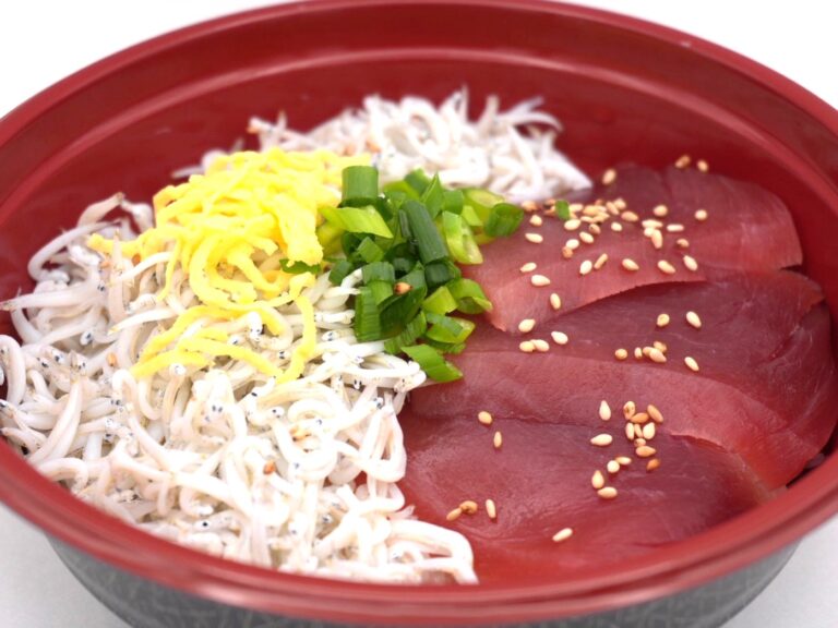 しらす×まぐろ丼